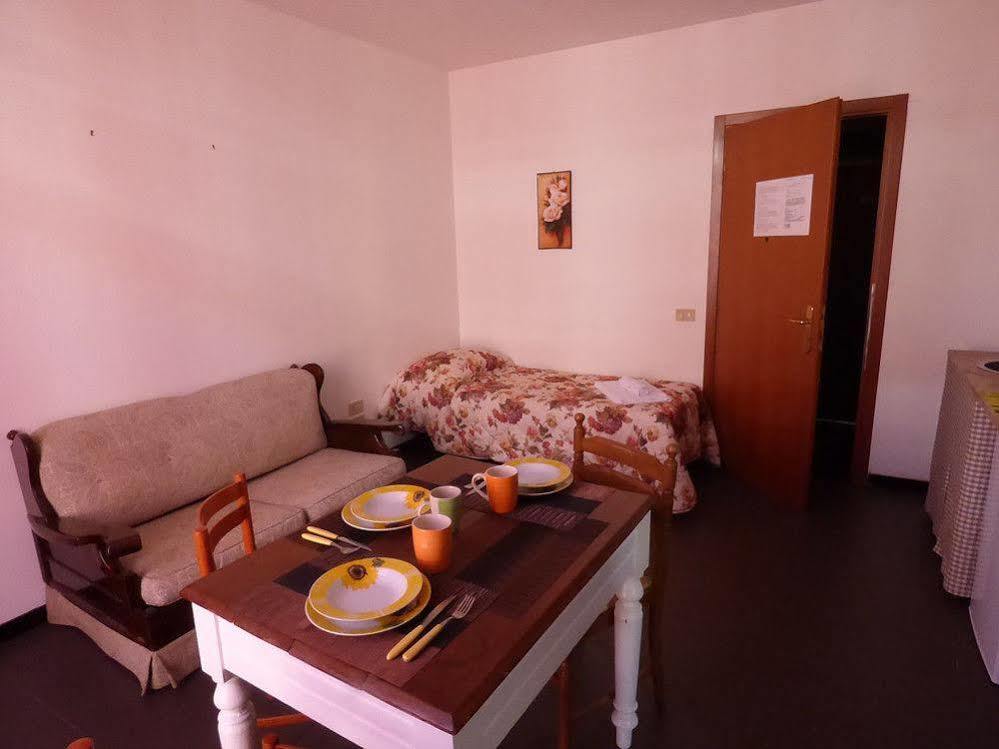 Holiday Matteotti Montecatini Terme Exterior photo